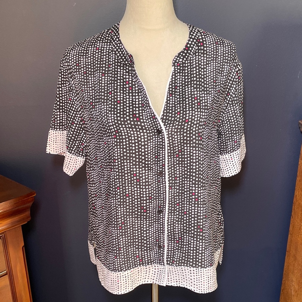 DONNA KARAN Polka Dot Black White Pink Short Sleeve Button Down Shirt Medium